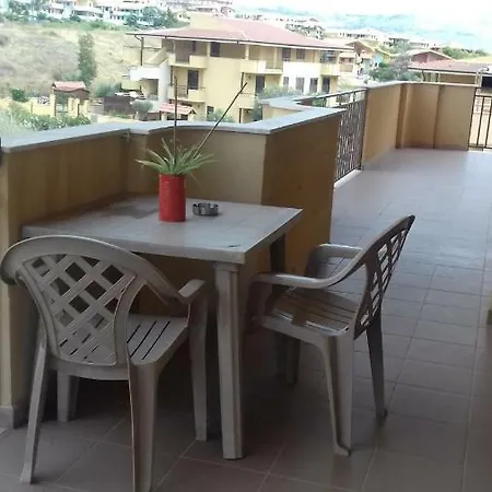 A Casa Di Mimma بيت للعطل
